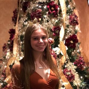 Meet your Posher, Deanna